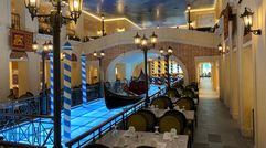 Carnival Venezia's Italian ambiance