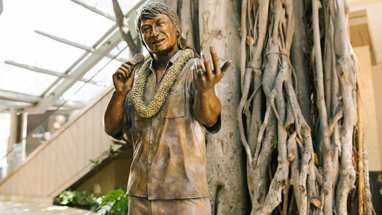 The new audio tour shares stories about Don Ho’s performances at the International Market Place.