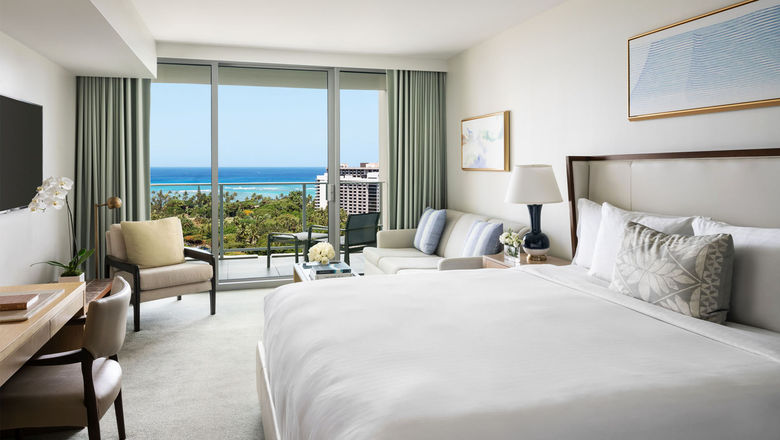Guests who stay more than four nights at The Ritz-Carlton Residents, Waikiki Beach can receive an activity credit.