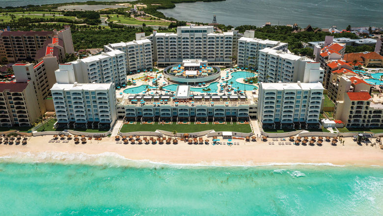 The Hilton Cancun Mar Caribe is a revamp of the former Royal Uno All-Inclusive Resort & Spa.
