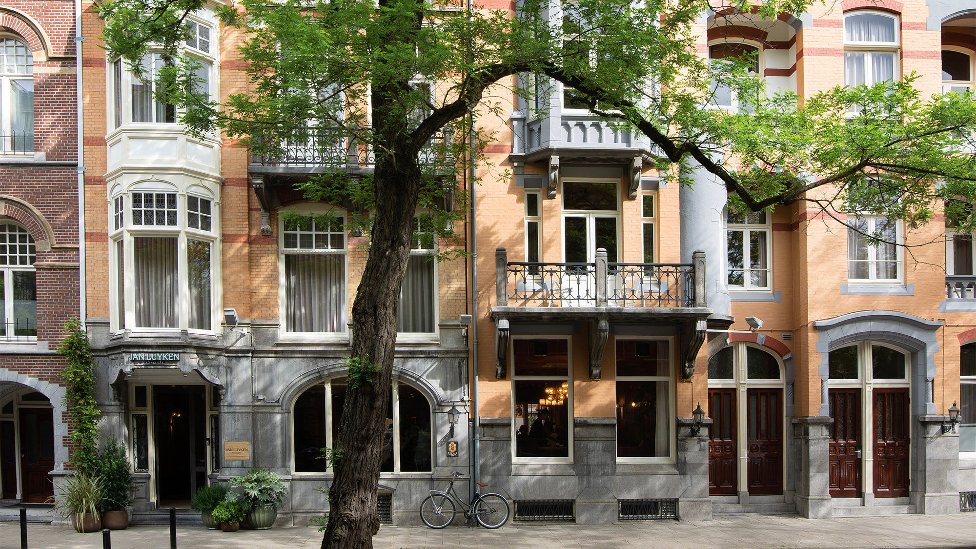 Jan Luyken Amsterdam Townhouse Hotel Opens: Travel Weekly