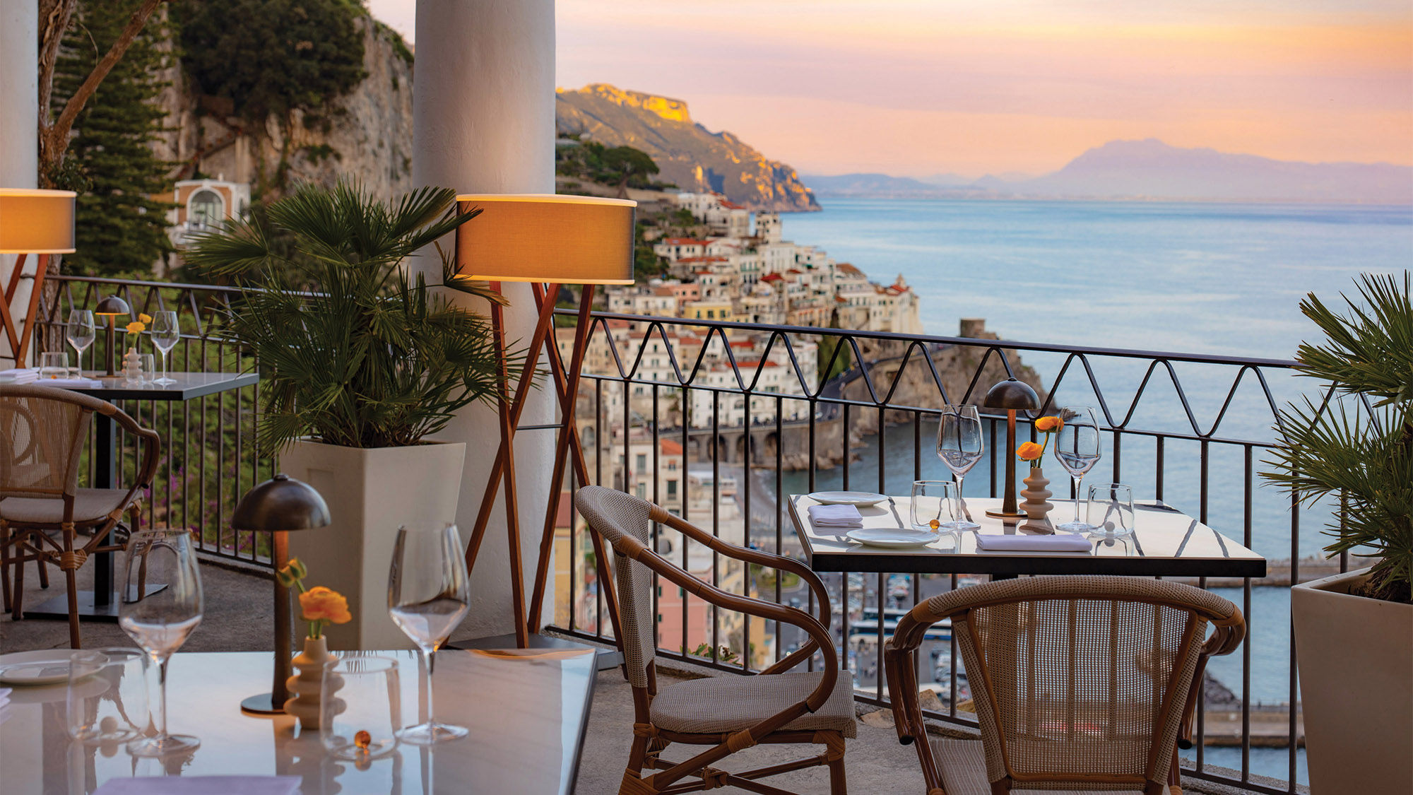 Dei Cappuccini restaurant offers alfresco dining for breakfast and dinner.
