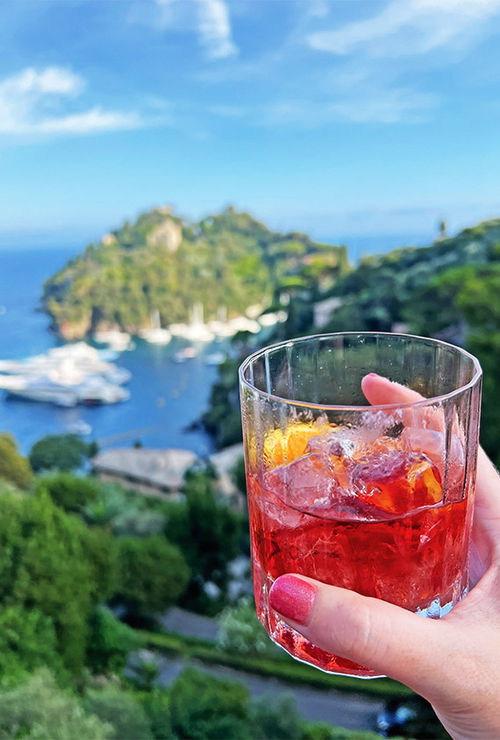 Superlative views of the harbor from La Terrazza Bar during aperitivo time. Superlative views of the harbor from La Terrazza Bar during aperitivo time.