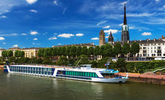 French grandmothers will board the AmaLyra and AmaDante ships on the Paris and Normandy itinerary.
