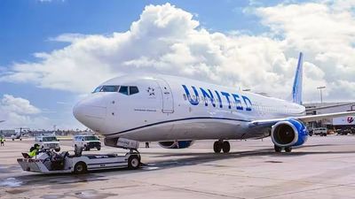 For this quarter, which ends on Sept. 30, United expects a 1 percentage point margin drag due to operational failings and pursuant bad publicity at Newark Airport.