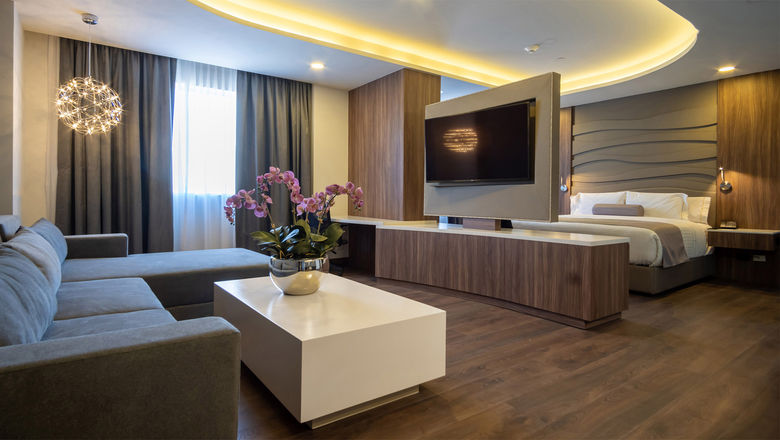 Guestroom at the Sheraton Guadalajara Expo.