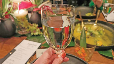 At a dinner at New York restaurant Tatiana by Kwame Onwuachi, Aruba's tap water was in the spotlight.