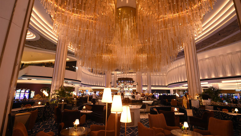 Bleau Bar is the centerpiece of the casino in Fontainebleau Las Vegas.