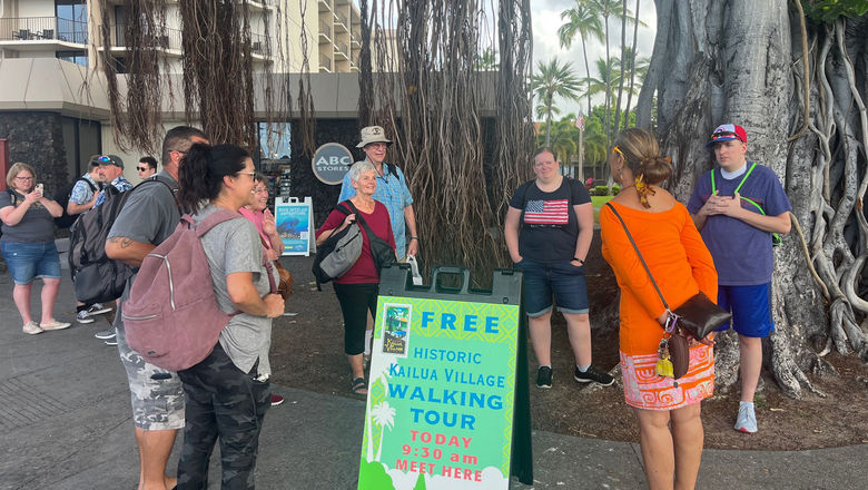 A new Kailua Village tour takes visitors on a guided walking of the historic town on the Big Island of Hawaii.