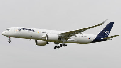 A Lufthansa Airbus A350.