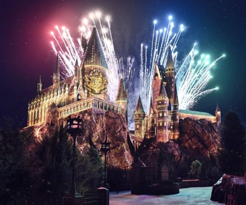 The Hogwarts Always projection show will grace the walls of Hogwarts Castle. The Hogwarts Always projection show will grace the walls of Hogwarts Castle.