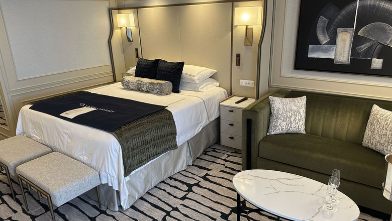A refurbished Penthouse Suite on the Marina.