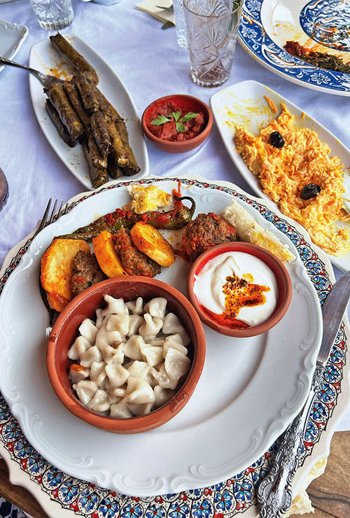 We had a feast of local favorites at the hotel Kirazli Sultan Konak during a chef-led excursion in Kirazli, Turkey.