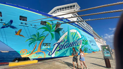 The Margaritaville at Sea Islander is decked out with images of Margaritaville and Jimmy Buffett culture.
