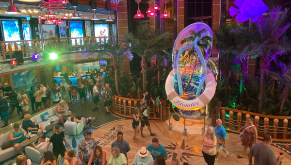 The Islander's atrium features a chandelier made of margarita glasses and the brand's signature giant flip flop.