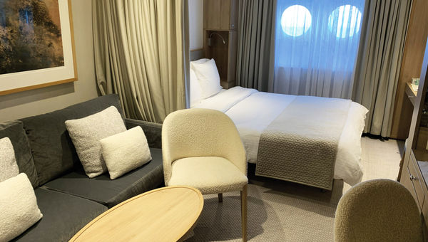 A cabin on the lowest passenger deck. A cabin on the lowest passenger deck.