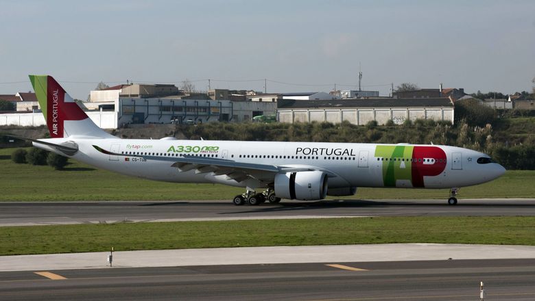 Lufthansa Group will bid for a minority stake in TAP Air Portugal.