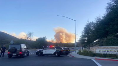 Smoke from the Palisades fire as seen from the Tarzana neighborhood on Jan. 9.
