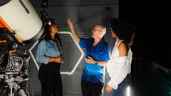 Edward Mahoney, the director of astronomy at the Hyatt Regency Maui Resort and Spa, talks to guests about what they are seeing in the sky.