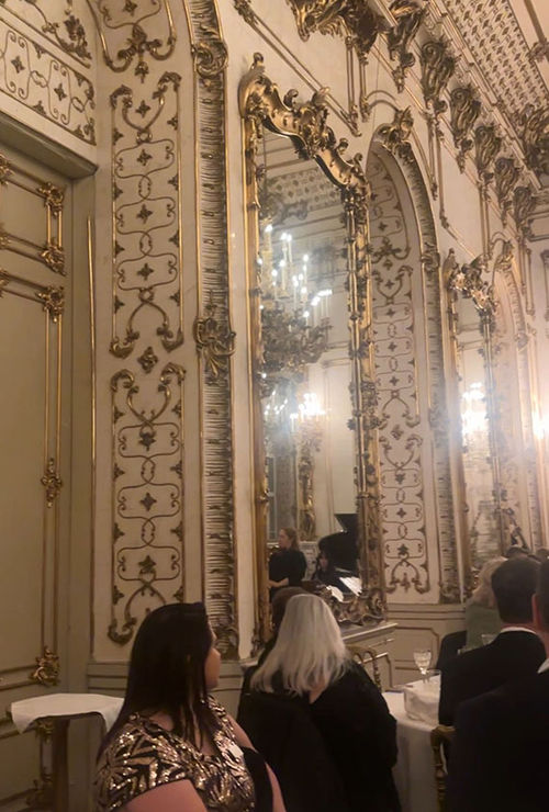The Baroque design of the Palais Pallavinci transports visitors back to the days of Viennese nobility. The Baroque design of the Palais Pallavinci transports visitors back to the days of Viennese nobility.