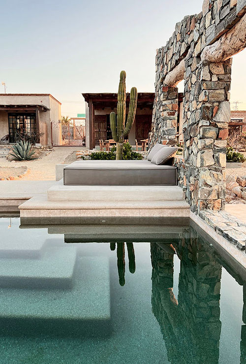 Desierto Azul is one of the many design-forward hotels in Todos Santos. Desierto Azul is one of the many design-forward hotels in Todos Santos.