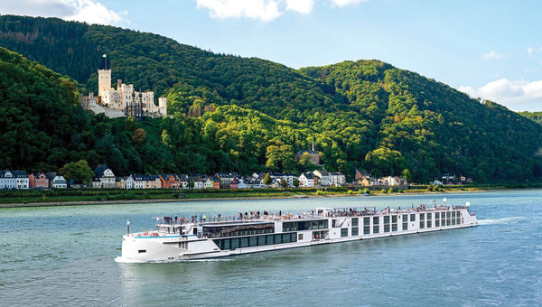 Riverside's Debussy sailing the Rhine.