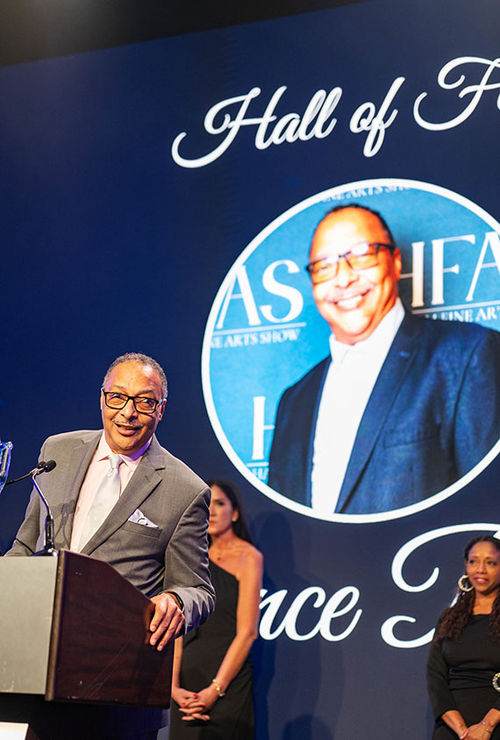 Laurence Pinckney at KHM Travel's Hall of Fame induction. Laurence Pinckney at KHM Travel's Hall of Fame induction.