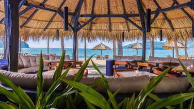 Thompson Zihuatanejo sits on Playa La Ropa in the small town of Zihuatanejo.