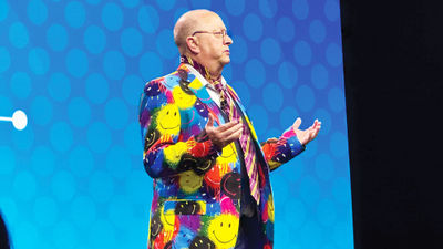 In an homage to Robbi Hamida, Nexion business development and education manager Martin Mussey wore a colorful suit jacket onstage at CoNexion 2025.