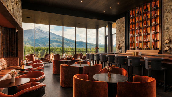 Dear Josephine, a cocktail bar at the One&Only Moonlight Basin.