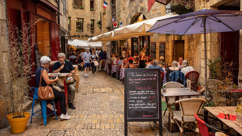 While touring the Dordogne region in France, guests will visit the town of Sarlat.
