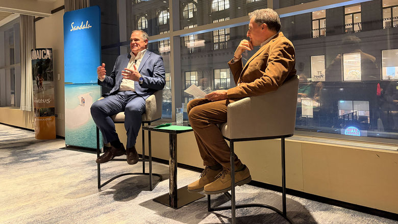 ASTA CEO Zane Kerby (left) and Northstar Travel Group explorer at large Arnie Weissmann at ASTA's New York City chapter meeting.
