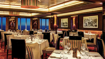 Diners cannot wear shorts or flip-flops at Cagney's Steakhouse.