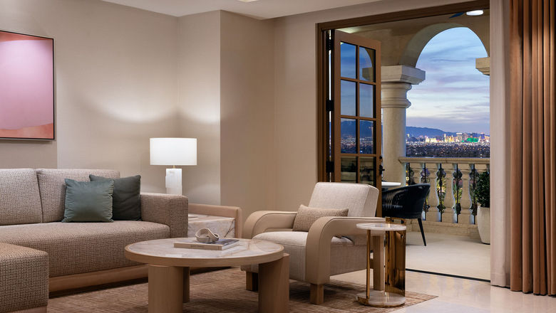 The West Tower’s Luxury Patio Suite at Green Valley Ranch has stunning views of the Las Vegas skyline.