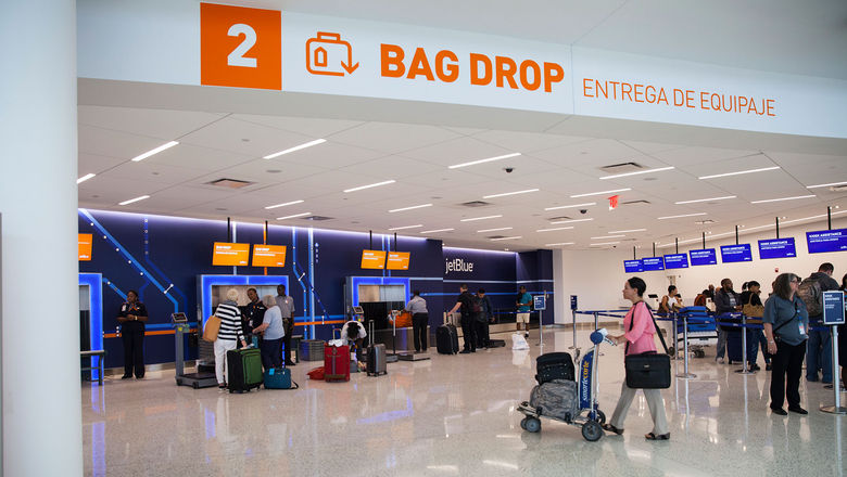 Travelers can get a $10 discount on checked bags by paying for them 24 hours early.