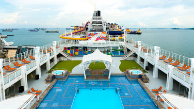 The Genting Dream, a StarDream Cruises ship.