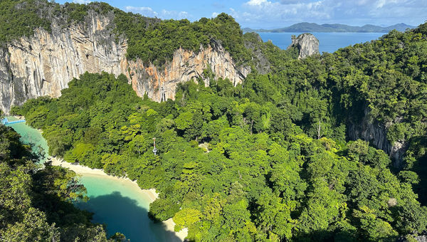 The view atop Koh Hong's staircase.