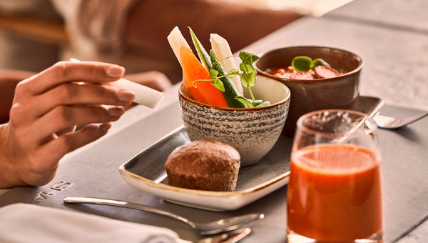 Meals are colorful, artfully prepared and well-balanced. Meals are colorful, artfully prepared and well-balanced.