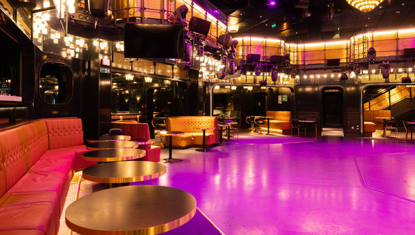 The Manor nightclub on the Valiant Lady no longer has raised platform seating.