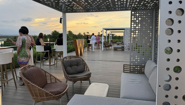The rooftop bar and restaurant serves up sushi, drinks and day beds along with beautiful sunset views. The rooftop bar and restaurant serves up sushi, drinks and day beds along with beautiful sunset views.