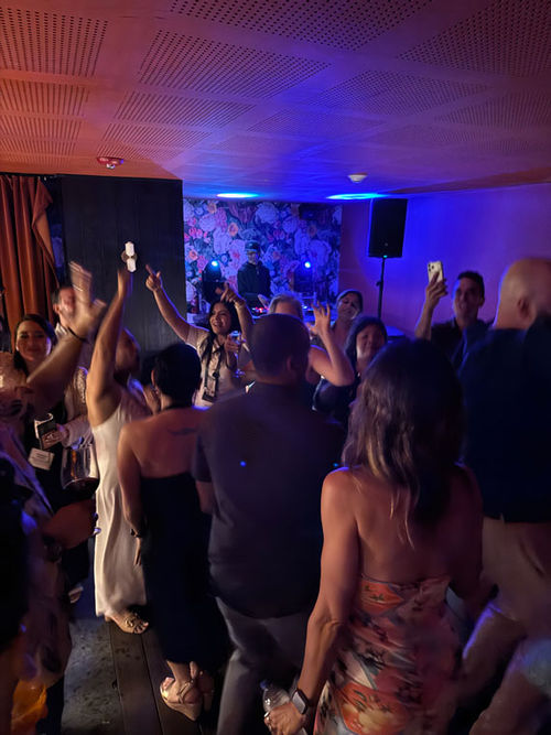 Latin rhythms kept the crowd moving at a speakeasy-style nightspot at the W. Latin rhythms kept the crowd moving at a speakeasy-style nightspot at the W.