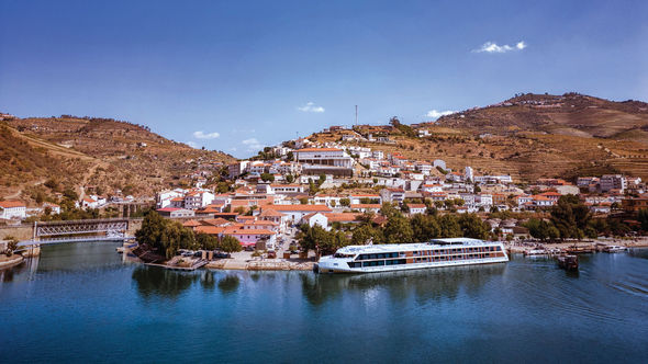 Travel advisors applaud limit on Douro cruise ships