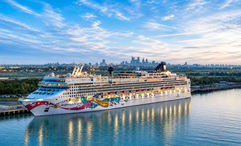 The Norwegian Pearl docked in Philadelphia.
