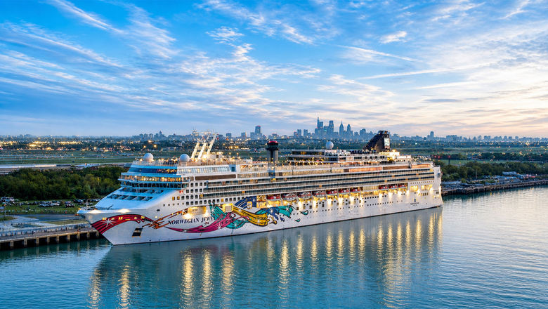 The Norwegian Pearl docked in Philadelphia.