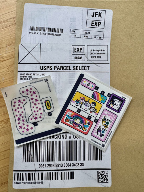 Lego came through, replacing the missing stickers. Lego came through, replacing the missing stickers.