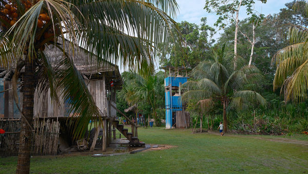 Visiting a local village on the Peruvian Amazon with Jungle Experiences. Visiting a local village on the Peruvian Amazon with Jungle Experiences.