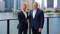 Sandals executive chairman Adam Stewart (left) with Royal Caribbean Group CEO Jason Liberty.