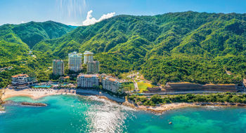 The Garza Blanca Preserve Resort & Spa in Puerto Vallarta has hosted about 10 fams for influencers and advisors this year.