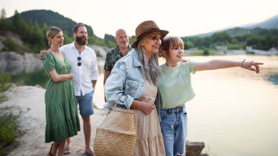 FTA's study showed families are looking for the best deals with the help of travel advisors.