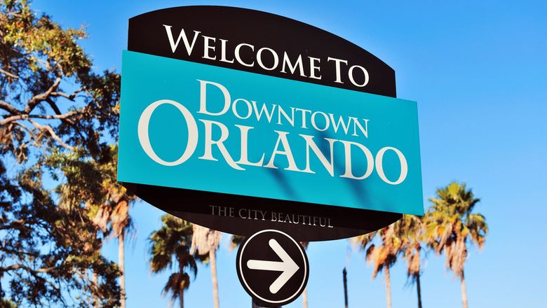 Visit Orlando introduces course for travel advisors